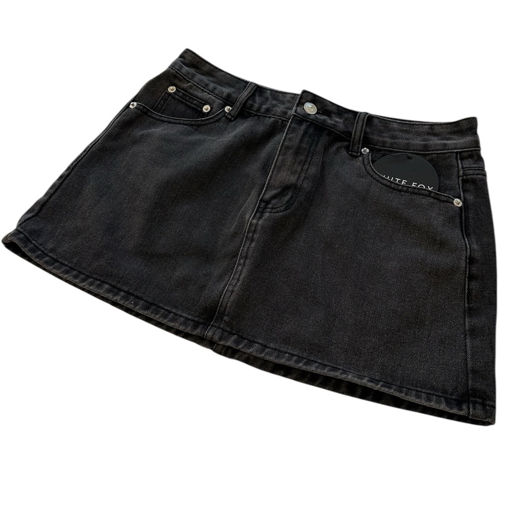 White Fox Denim Mini Skirt Washed Black Press Reset NWT Women’s Size Medium